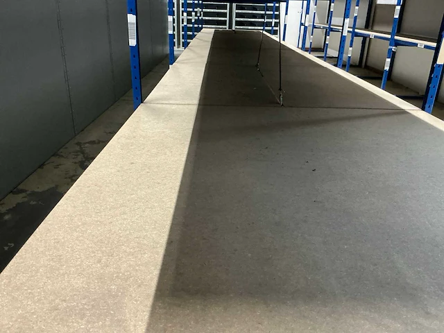 Legbordstellingen - magazijn kast - afbeelding 32 van  35