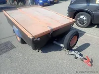 Lege vouwwagen aanhanger - afbeelding 1 van  5