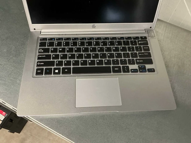 Legend x2 14,1 '' full hd laptop (20x) - afbeelding 2 van  6