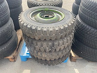 Leger autoband met velg d.v.d-600-16 (4x) - afbeelding 1 van  7