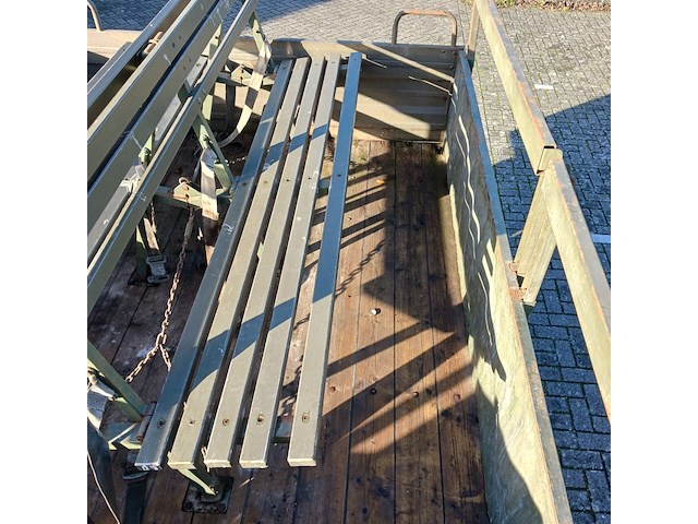 Leger voertuig unimog , mercedes, 404 - afbeelding 22 van  52