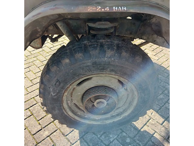 Leger voertuig unimog , mercedes, 404 - afbeelding 35 van  52