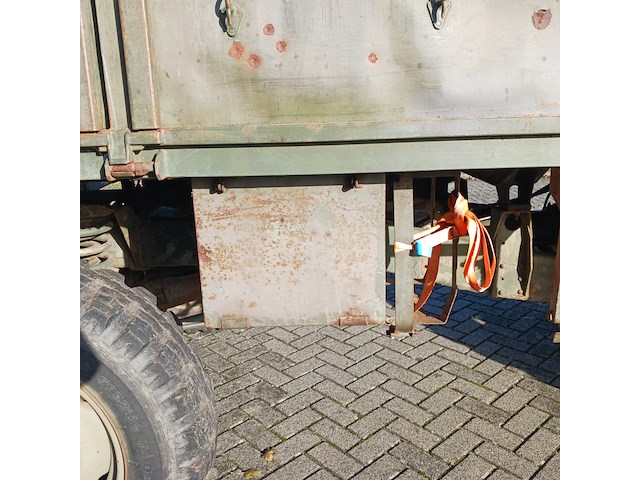 Leger voertuig unimog , mercedes, 404 - afbeelding 39 van  52