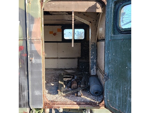 Leger voertuig unimog met opbouw, mercedes, 404 - afbeelding 20 van  53