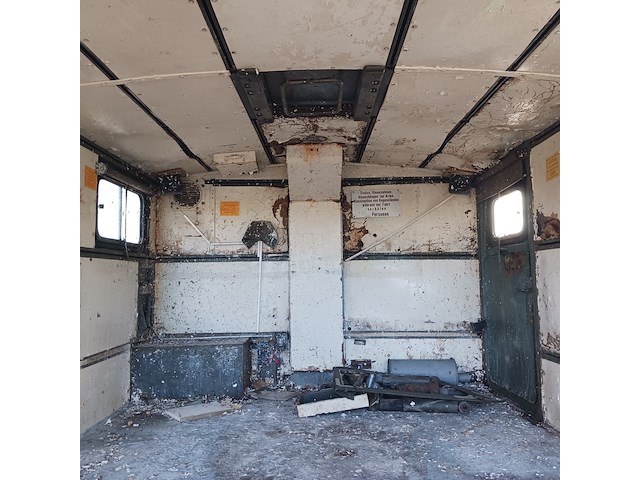 Leger voertuig unimog met opbouw, mercedes, 404 - afbeelding 26 van  53