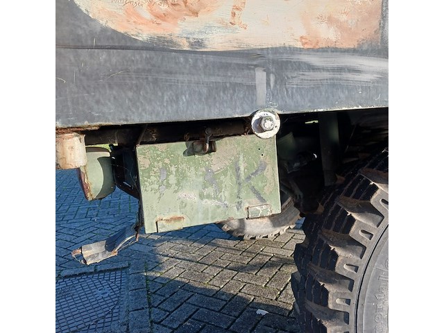 Leger voertuig unimog met opbouw, mercedes, 404 - afbeelding 31 van  53