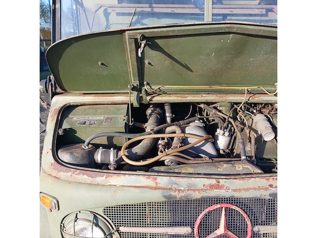 Leger voertuig unimog met opbouw, mercedes, 404 - afbeelding 43 van  53