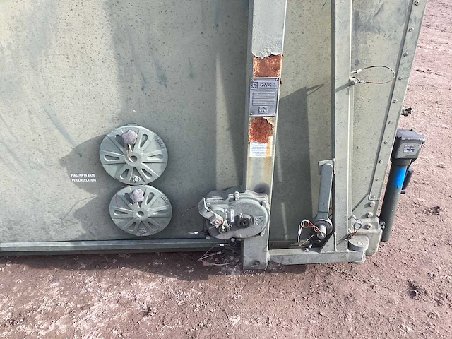 Legercontainer - afbeelding 5 van  10