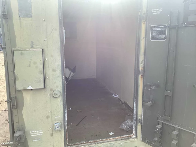 Legercontainer - afbeelding 7 van  10
