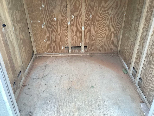 Legercontainer - afbeelding 6 van  7