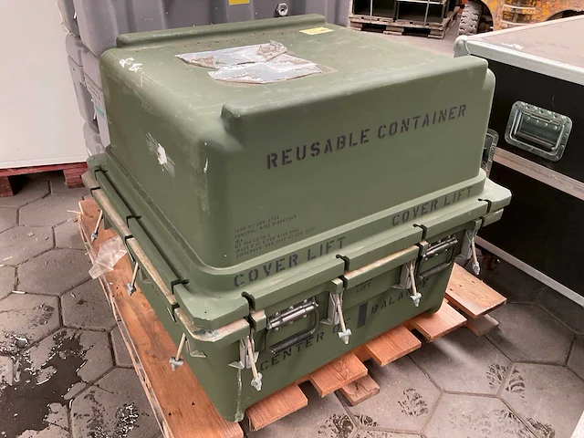 Legercontainer - afbeelding 1 van  5