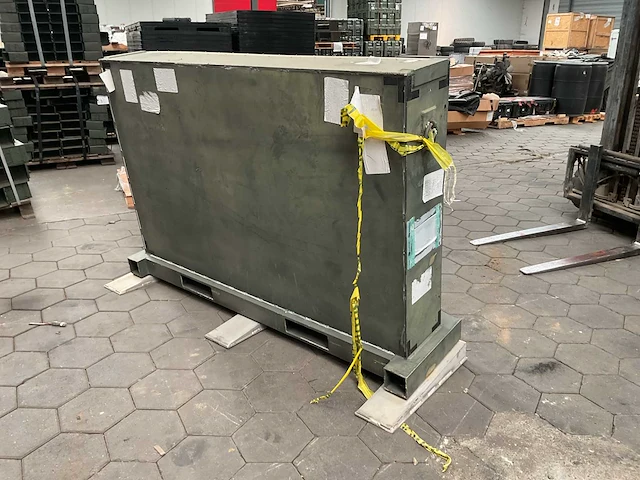Legercontainer - afbeelding 5 van  8