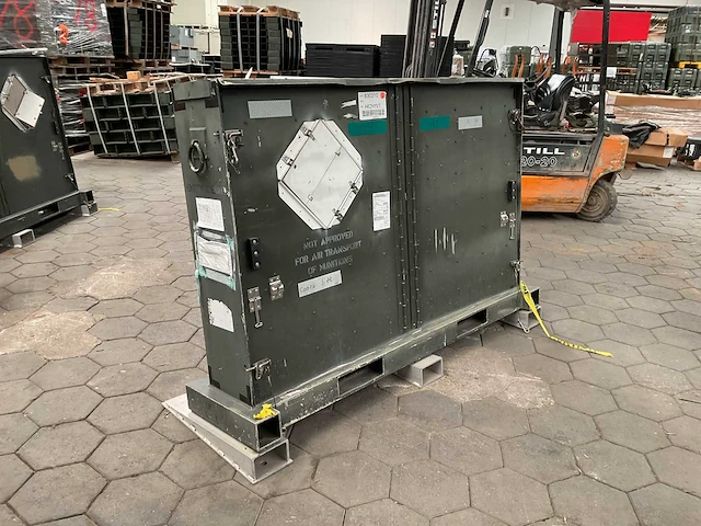 Legercontainer - afbeelding 1 van  8