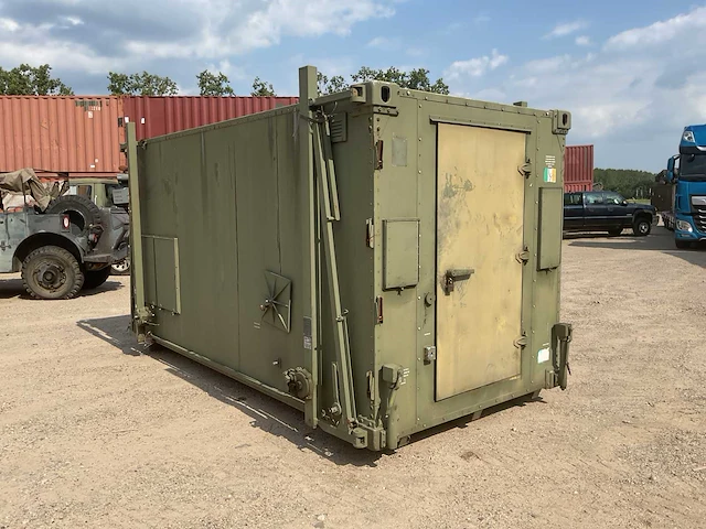 Legercontainer - afbeelding 1 van  7