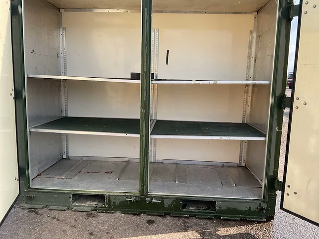 Legercontainer - afbeelding 6 van  6