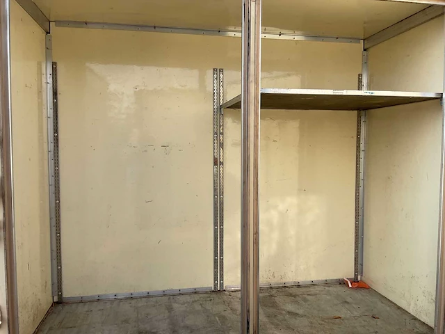 Legercontainer - afbeelding 5 van  6