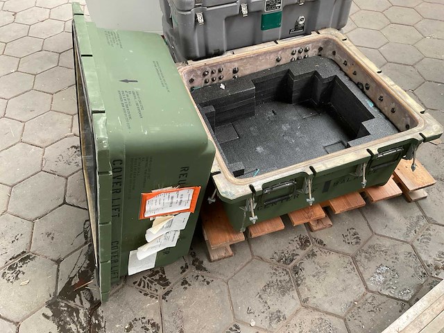 Legercontainer - afbeelding 3 van  5