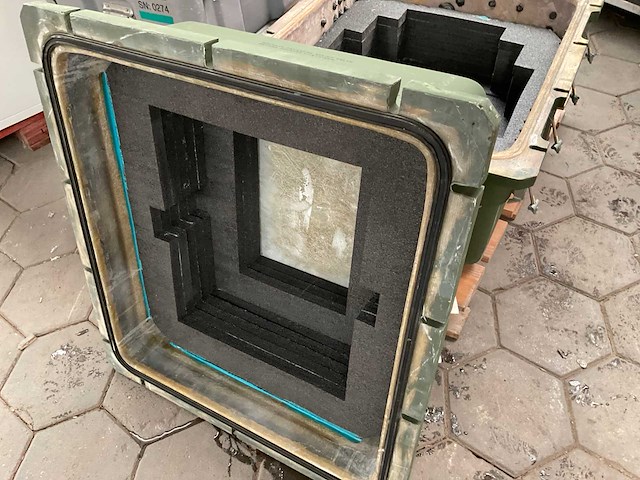 Legercontainer - afbeelding 4 van  5