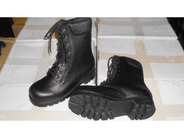 Legerschoenen (20x) - afbeelding 1 van  3