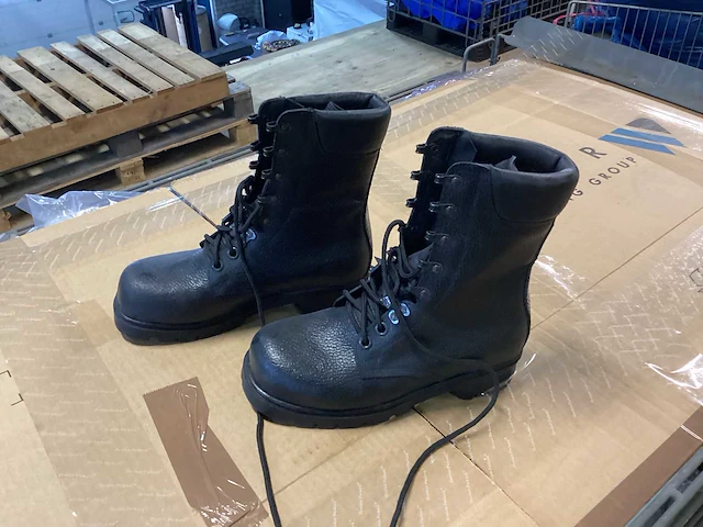 Legerschoenen (40x) - afbeelding 3 van  3