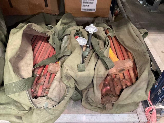 Legertent onderdelen - afbeelding 1 van  4