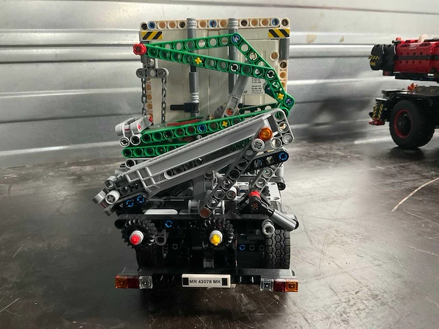 Lego 42078 mack anthem - afbeelding 2 van  14