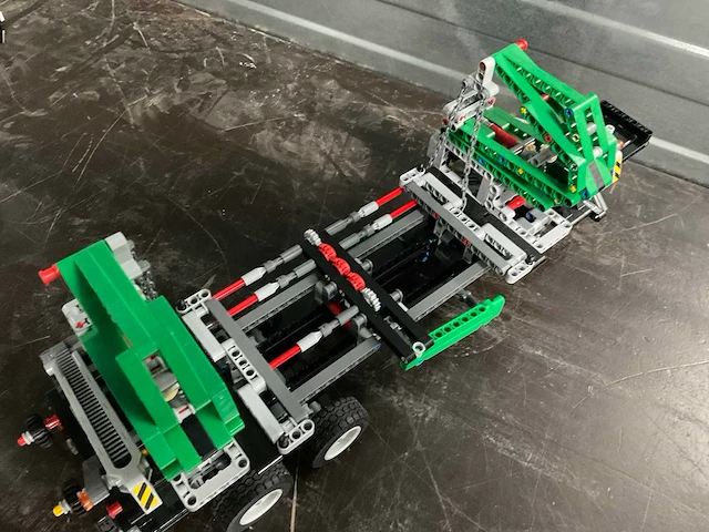 Lego 42078 mack anthem - afbeelding 3 van  14