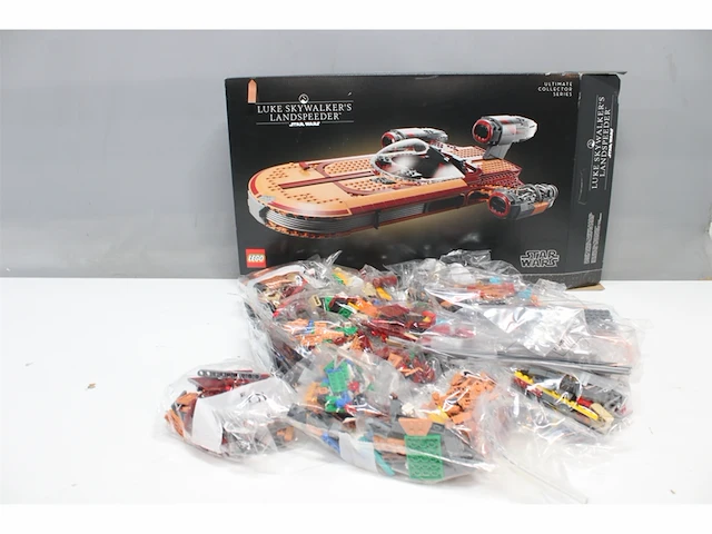 Lego star wars 75341 luke skywalker's landspeeder - afbeelding 4 van  5