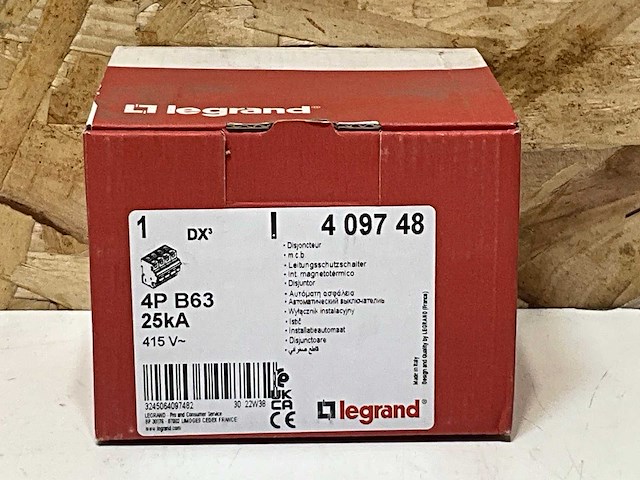 Legrand 6te 409748 installatieautomaat nul b63 b karakteristiek 63a 4p - afbeelding 2 van  2
