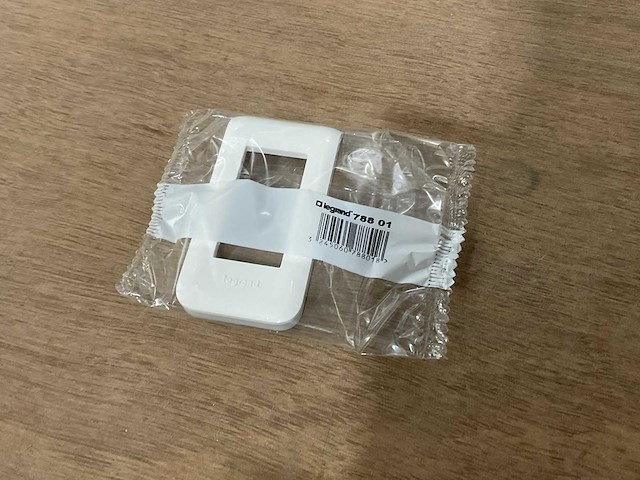 Legrand mosaic afdekraam 1v horizontaal (250x) - afbeelding 2 van  6