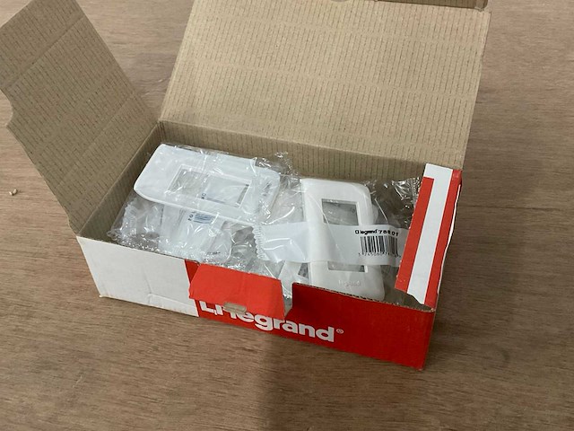 Legrand mosaic afdekraam 1v horizontaal (250x) - afbeelding 5 van  6