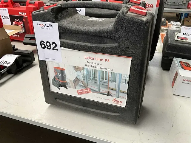 Leica lino p5 bouwlaser - afbeelding 1 van  6