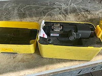 Leica na 324 waterpasinstrument (2x) - afbeelding 7 van  9