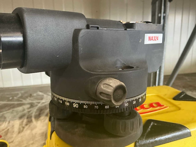 Leica na 324 waterpasinstrument (2x) - afbeelding 9 van  9