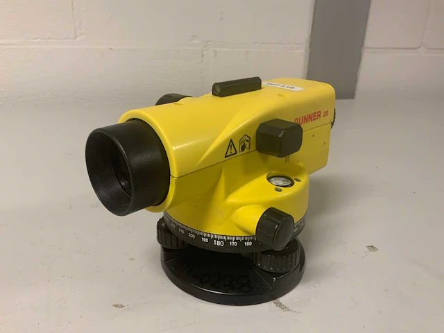 Leica runner 20 waterpasinstrument - afbeelding 1 van  3