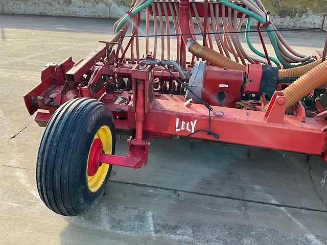 Lely 6000 rotorkopeg met accord zaaimachine - afbeelding 4 van  25