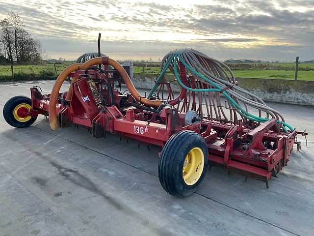 Lely 6000 rotorkopeg met accord zaaimachine - afbeelding 12 van  25