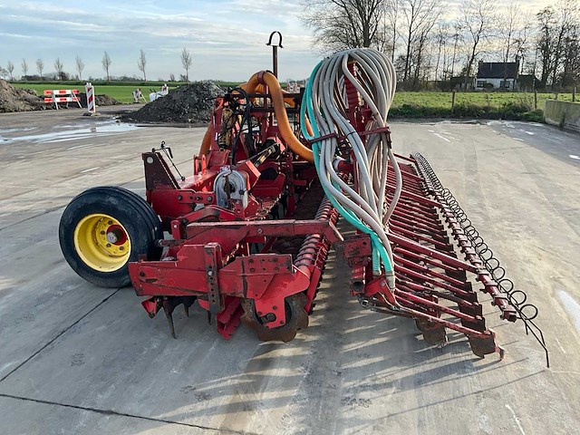 Lely 6000 rotorkopeg met accord zaaimachine - afbeelding 25 van  25