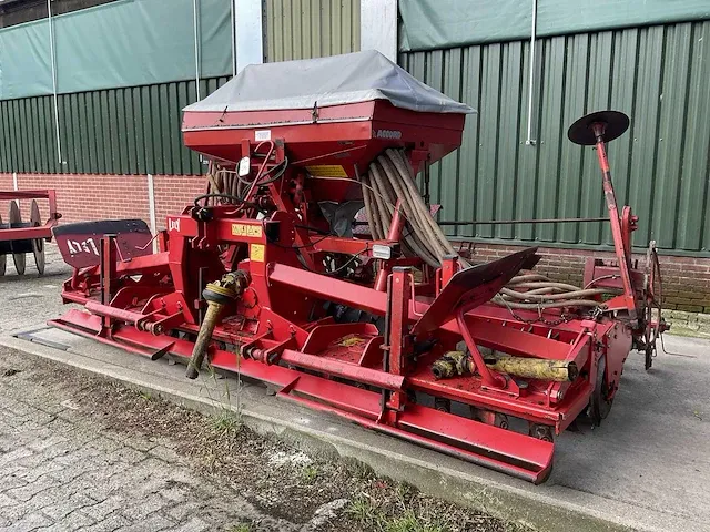 Lelyterra 400-35 gecombineerde gras zaaimachine, gedragen - afbeelding 1 van  12