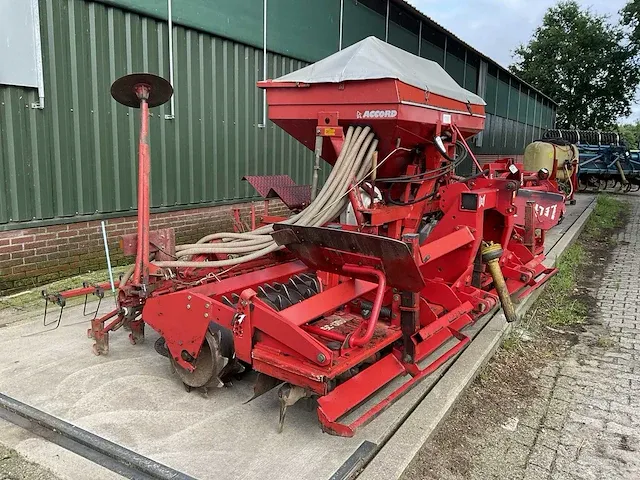 Lelyterra 400-35 gecombineerde gras zaaimachine, gedragen - afbeelding 4 van  12
