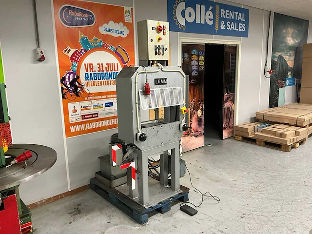 Lemm stansmachine - afbeelding 13 van  18