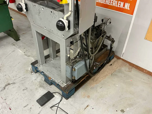 Lemm stansmachine - afbeelding 16 van  18
