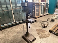 Lendetves-jacoberg - kolomboormachine - afbeelding 1 van  4