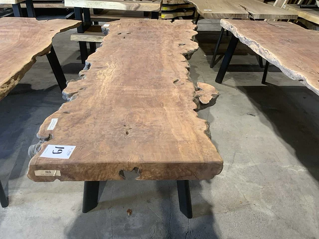 Lengkeng houten boomstamblad tafel - afbeelding 3 van  5