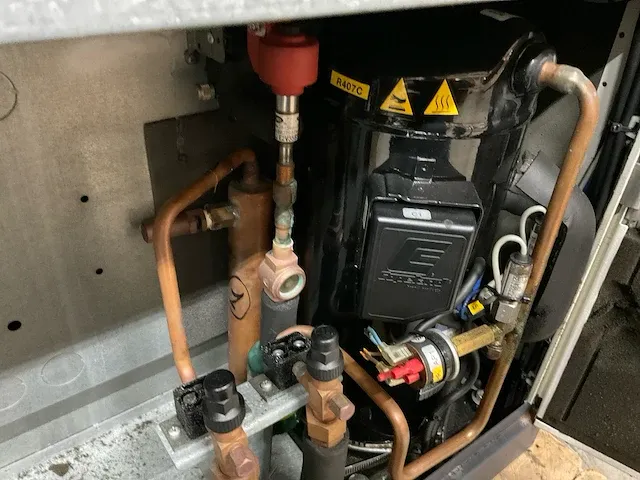 Lennox dhacdc0160 chiller serverruimte koeling - afbeelding 18 van  18