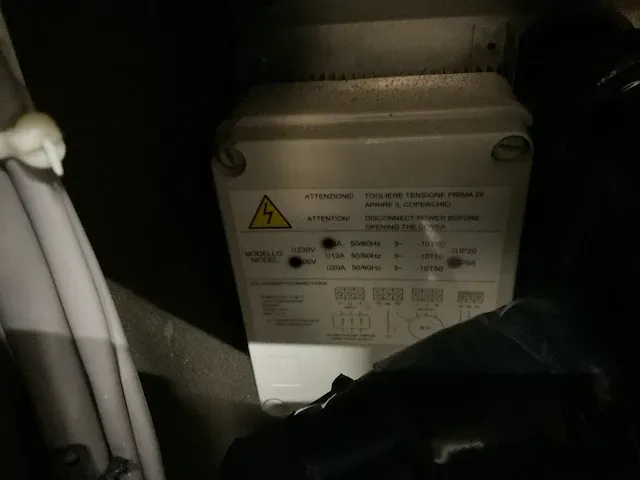 Lennox tfdr0201 chiller serverruimte koeling - afbeelding 7 van  14