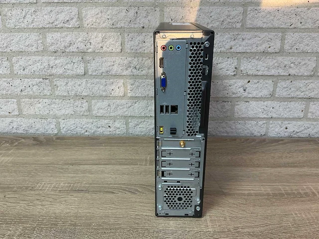 Lenovo - 90g9002xny - desktop - afbeelding 4 van  4
