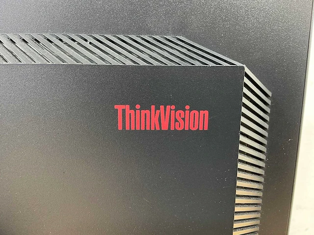Lenovo - l2252pwd - thinkvision - desktop (2x) - afbeelding 4 van  6
