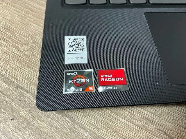 Lenovo - lenovo v15 g4 iru - laptop - afbeelding 3 van  7