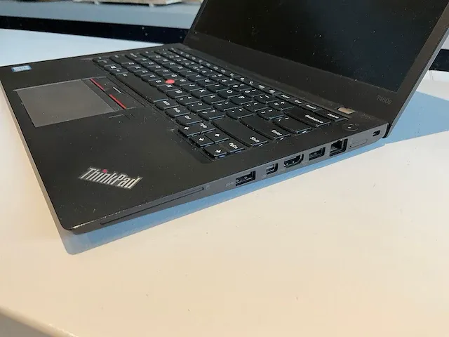 Lenovo - t460s - laptop - afbeelding 5 van  7